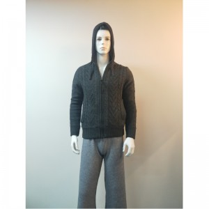 SCHWARZER PULLOVER MIT KAPUZE RLMS0071F